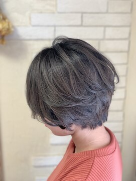 ベルベットヘア 千早店(Velvet hair) ルーズショートボブ×グレージュ 【福岡 聖容】