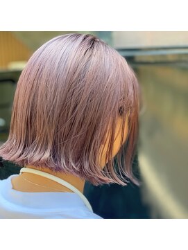 アクト(ACT) pink×white 表参道