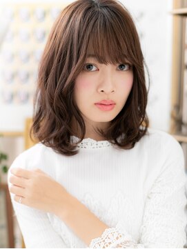 カバーヘア ブリス 戸田公園西口店(COVER HAIR bliss) 斜めバングで目力UPくせ毛風ふわミディa戸田公園20代30代40代