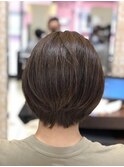 ショートボブ