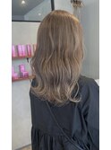 ミルクティーベージュ