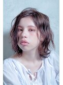 ミントグリーンホワイティアッシュ×ウルフボブ×くせ毛ショート