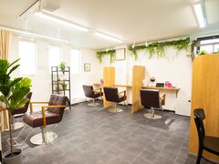 ヘアカラー専門店　カラーイン　所沢店