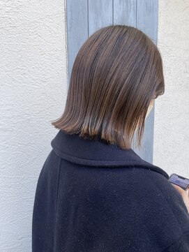 ジィップクリニカ(Zip clinica) 扱いやすい切りっぱなしボブ 担当近森