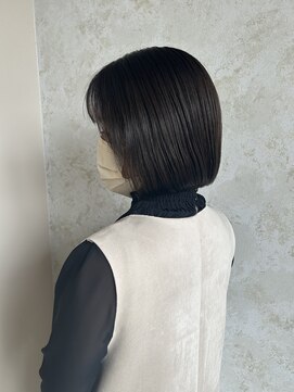 ミリィ 四日市(mily) 【mily山田】ツヤ感◎透明感ミニボブ