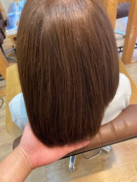 グランバイ アトリエドングリ(Grand × AtlierDonguri) 髪質改善　ビフォーアフター　その500（白髪染め）