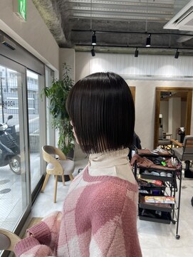 アドア 横浜(ADORE) 【ADORE横浜】切りっぱなしボブ