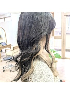 ナチュラル 南越谷店(Natural) インナーホワイトベージュカラー