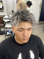 フライ 東通り店(Frei)&nbsp;アップバングホワイト