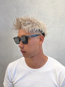 ルースト 西院店(ROOST) MEN’S HAIR/サーフカール/刈り上げセンターパート/髪質改善