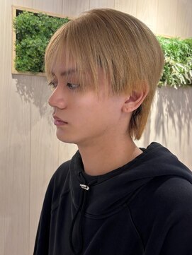 フリーラ 表参道(freera) メンズハイトーンストレートヘア