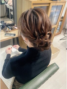 ルーズアップ　撮影　【福島/ヘアセット】