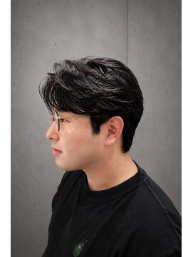 アッシュ 日吉店(Ash) フェザーパーマショート