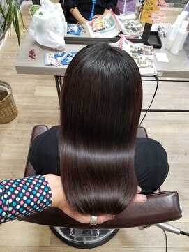 ルーミールーム(RoomieRoom) アッシュブラック/髪質改善/ツヤ髪ロング/透明感/美シルエット