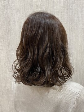 アルーシェ 心斎橋(Alushe) 大人ふんわりミディ♪