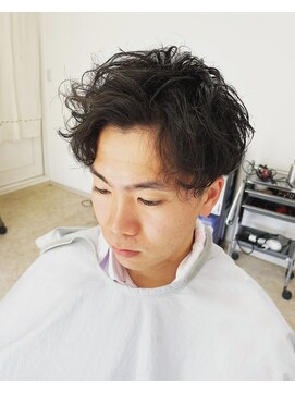 カットハウス(NARU) ツーブロック　　スパイラルパーマ