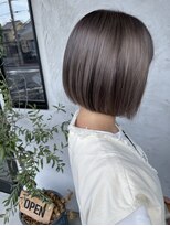 リベルタ(LIBERTA)&nbsp;大人可愛い艶カラー☆ストレートボブ