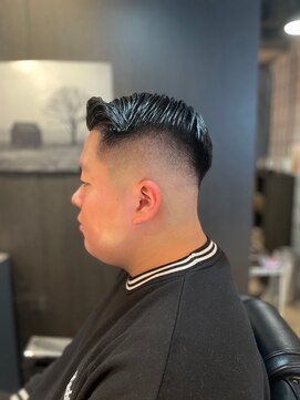 フランクスバーバー アンド ビアークラブ(FRANK'S BARBER and BEER CLUB) ハイスキンフェードカットバーバースタイル　L