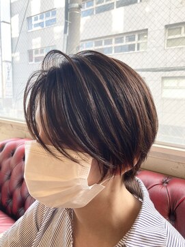 アーツ 茅ヶ崎(arts) ショートボブ