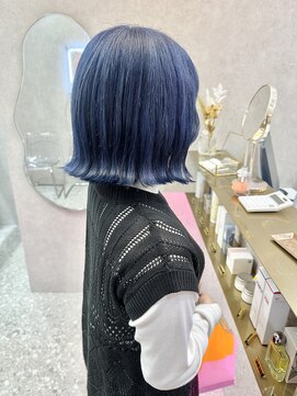 ロンド レア 天神大名店(Lond Le’a) ダブルカラーネイビーブルー透明感カラーケアブリーチ韓国ブルベ