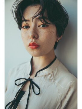 ルル(Lulu) ニュアンスセンターショート