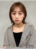 ミニボブ外ハネボブワイドバングイメチェンヘアベージュカラー