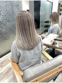 初めてのバレイヤージュ　ハイトーングレージュ