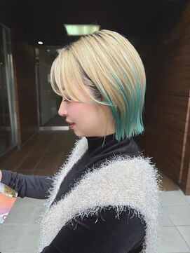 ヘアメイク シュシュ(Hair make chou chou) ボブグラデーションクロムグリーン