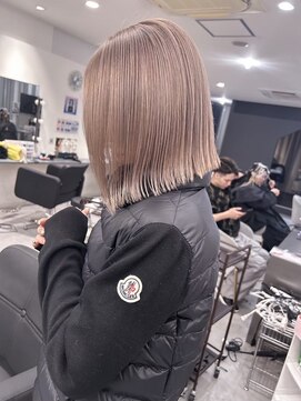 キング(K!ng) 縮毛矯正髪質改善ハイライトレイヤーカット楠葉美容室エクステ