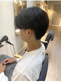 後ろ流しショートスタイル