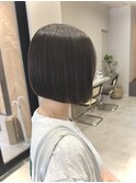 ボブ　グレージュ　透明感カラー