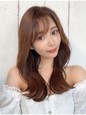 大人かわいいくびれヘアセミロング × ミルクティーベージュ