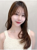 大人可愛いダークアッシュモテ髪斜めバング艶感大人ガーリー