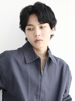 ディーエックス スリー(Dxxxx III)&nbsp;毛流れパーマセンターパート