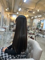 シシ 大宮(She 2.) 大宮髪質改善/美髪矯正/天使の輪/うるツヤ/梅雨対策/ロングヘア