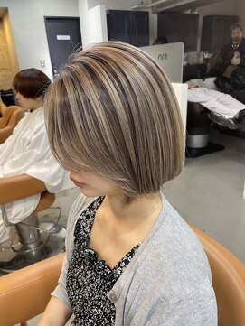 レックス 中野(rex) シャドールーツ