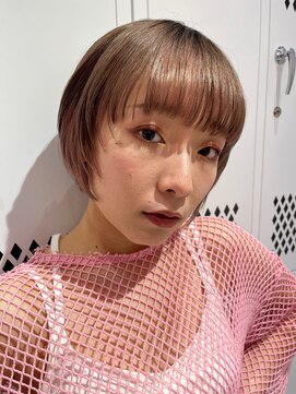 ロンドルーチェ 心斎橋(Lond luce) ダークアッシュ/ミディアムレイヤーカット［髪質改善/縮毛矯正］