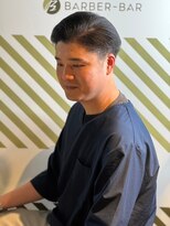 バーバーバー アカバネ(BARBER-BAR AKABANE)&nbsp;働く男の七三オールバック コームオーバーヘア#1