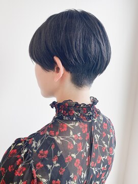 ピルボックス(PILL BOX) 【耳掛けショート/丸みショート/マッシュ