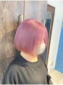人気ハイトーンピンクカラー☆きりっぱなしボブ池袋