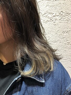 ヘアサロン アティリー(Hair Salon Attirer) 西梅田/ボブ/グレーベージュ/白髪ぼかし/ハイライト/ベージュ