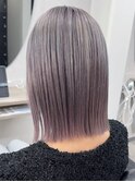 ラベンダーグレージュ×ボブ