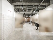 お洒落な内装にも癒されてくださいね♪