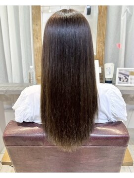 ラウラアンドロー(LAURA&RO) ナチュラルロング髪質改善縮毛矯正/塚口/美髪専門ダメージレス