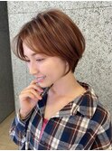 小顔見せショートベージュカラーブリーチしない透明感カラー