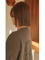 グーム(goom.)&nbsp;30代40代大人可愛い切りっぱなしボブ×グレージュカラー