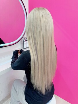 ロサ ファイブヘアー(Rosa..5Hair) ホワイトベージュ×シルバーローライト
