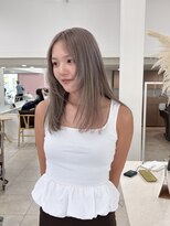 ニュイアン(nuian)&nbsp;white beige