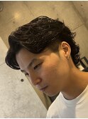 ラルフカールセンターパートスパイラルパーマ強め大人男性