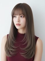 エレナ 那覇 新都心(Helena) ミルクティーベージュ/レイヤーカット/内巻き